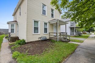 527 5th St - Photo 1 of 1