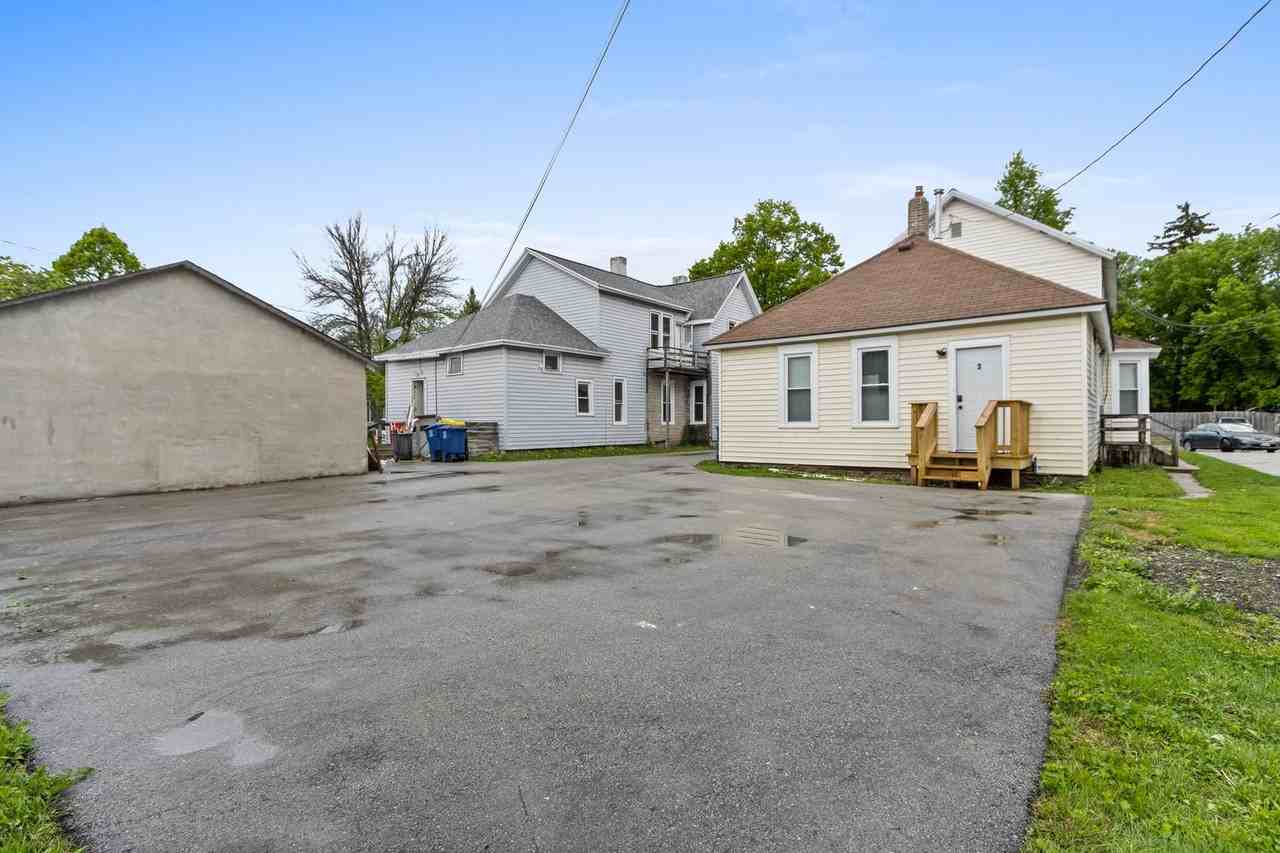 527 5th St - Photo 4 of 12