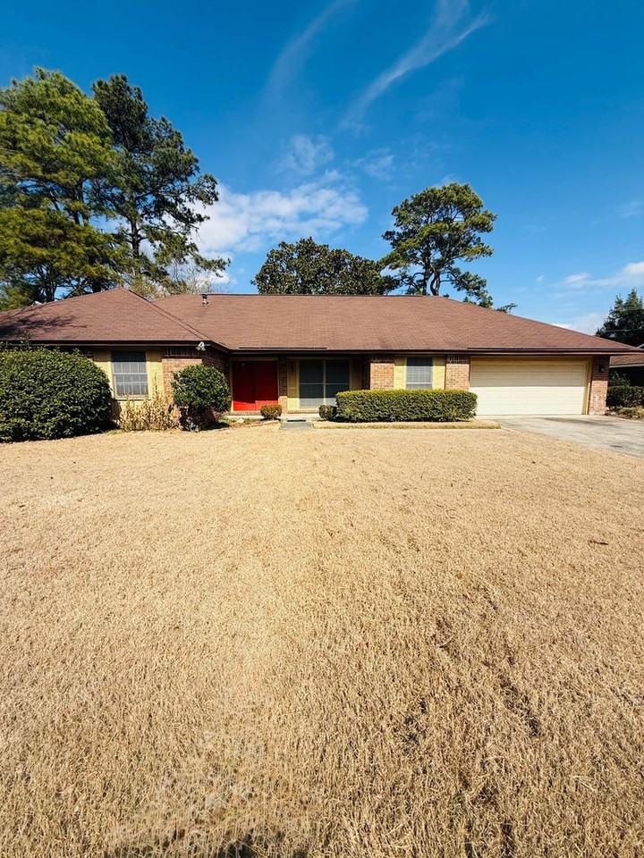 706 Tibet Ave - Photo 2 of 27