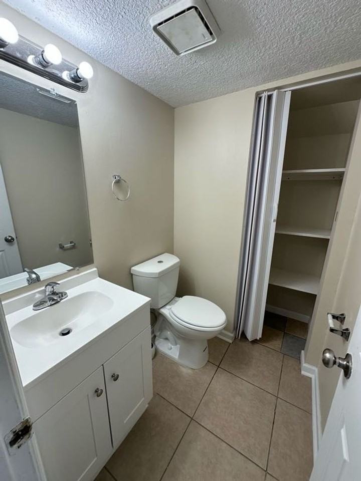 129 Inlet Reach Cir - Photo 7 of 13