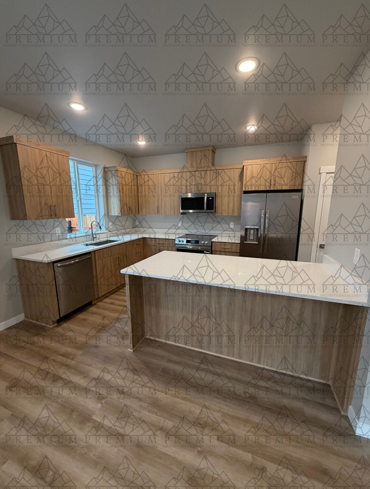 1002 Se Warco Dr - Photo 2 of 16