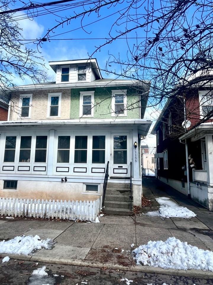 1155 South St - Photo 2 of 18