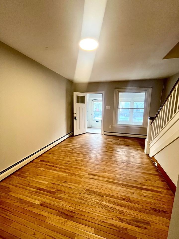 1155 South St - Photo 5 of 18