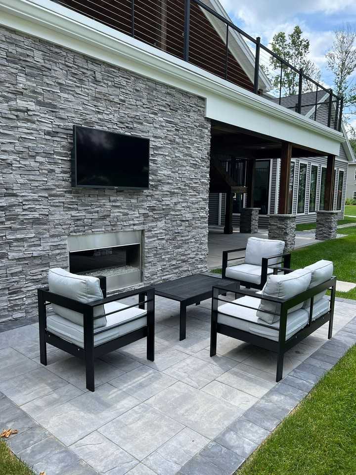 Elements at Saratoga Lake - Photo 7 of 50