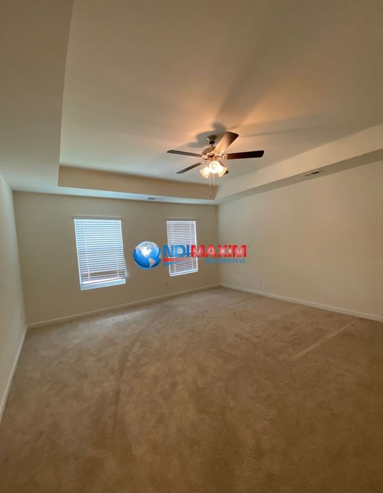 2096 Waycross Ln - Photo 6 of 16