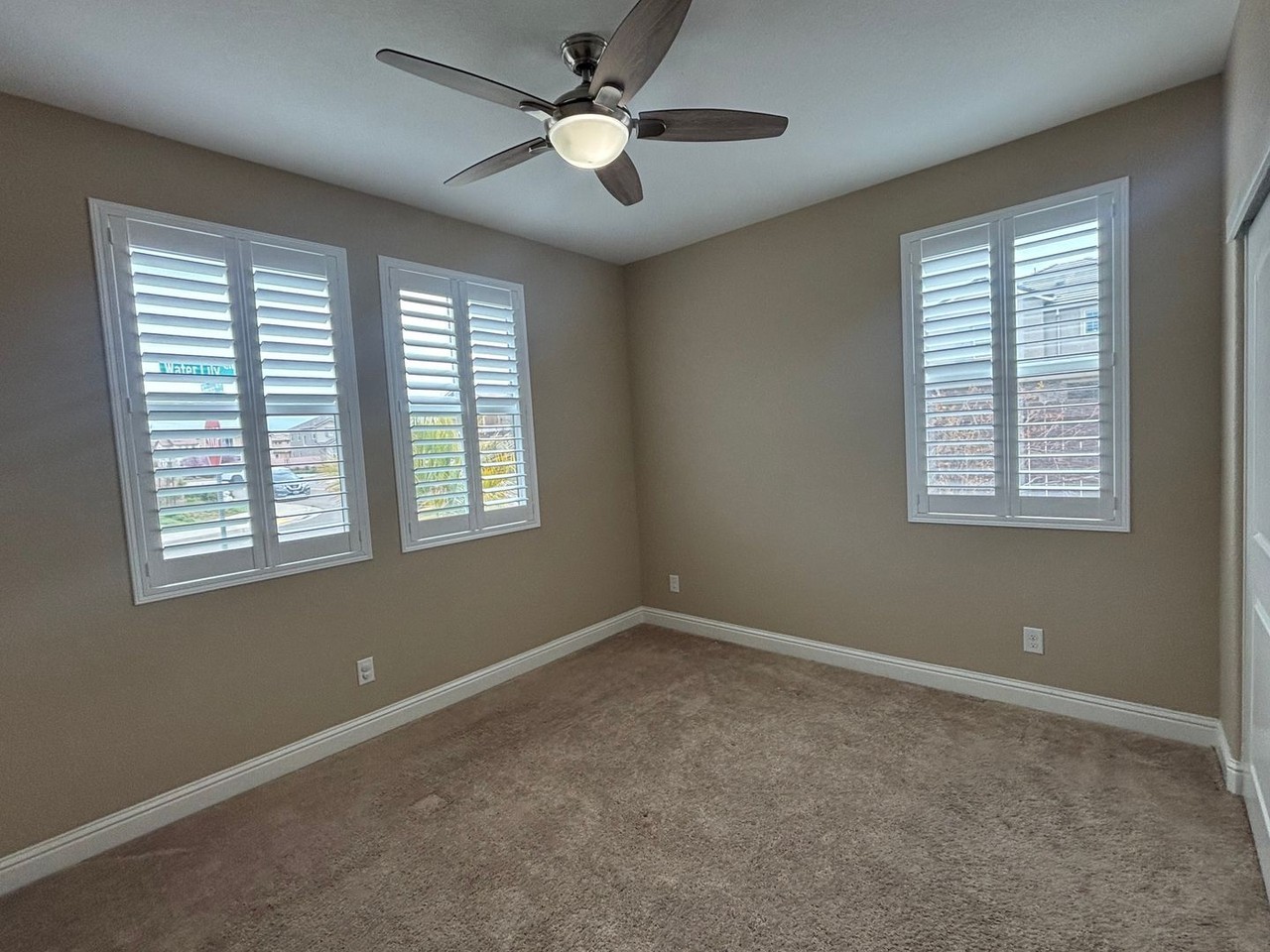 200 Water Lily Cir - Photo 4 of 29