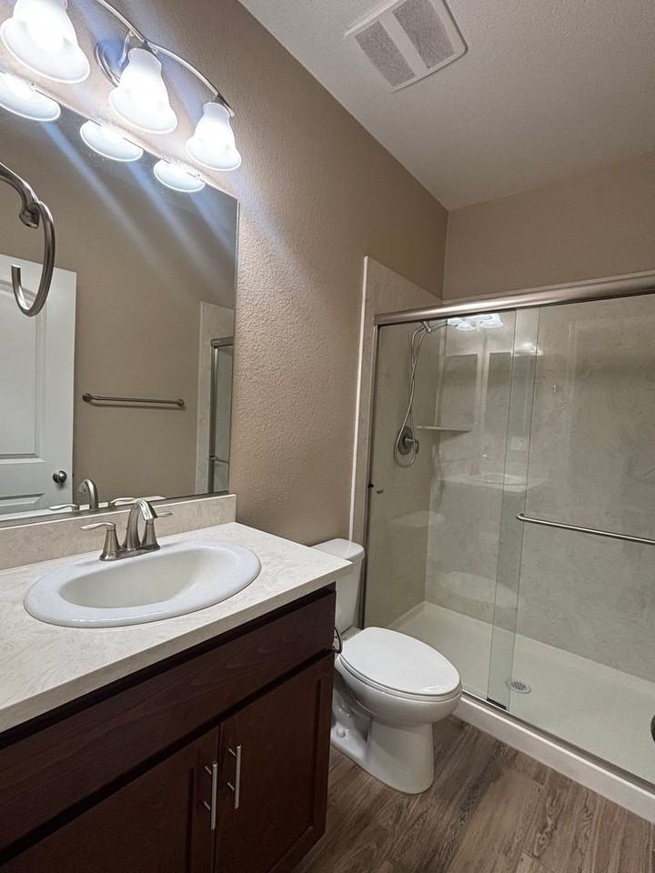 200 Water Lily Cir - Photo 5 of 29