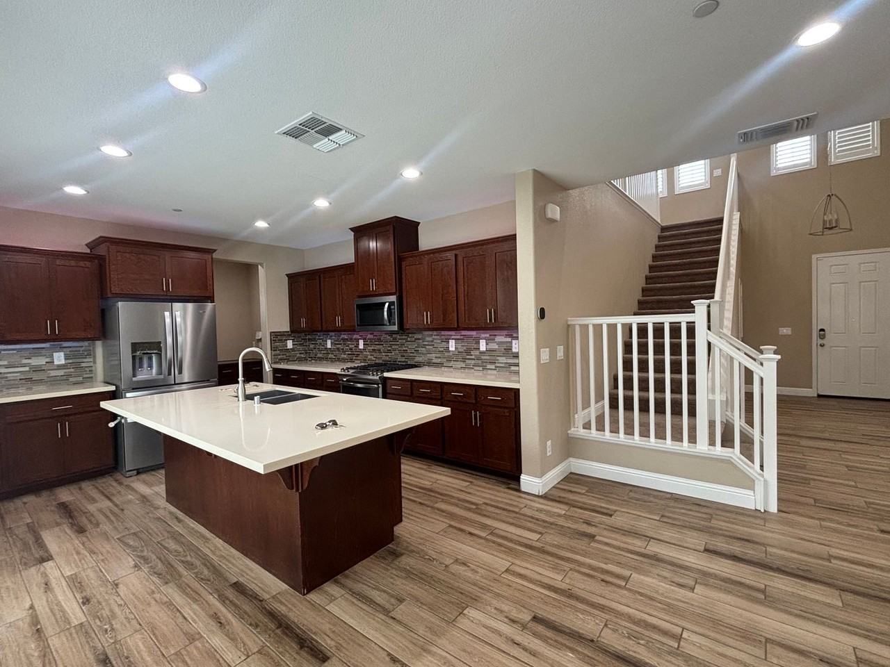 200 Water Lily Cir - Photo 7 of 29