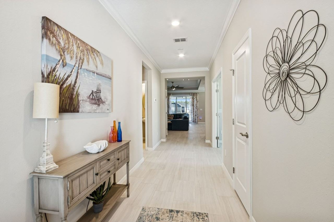 745 Continuum Loop - Photo 4 of 50