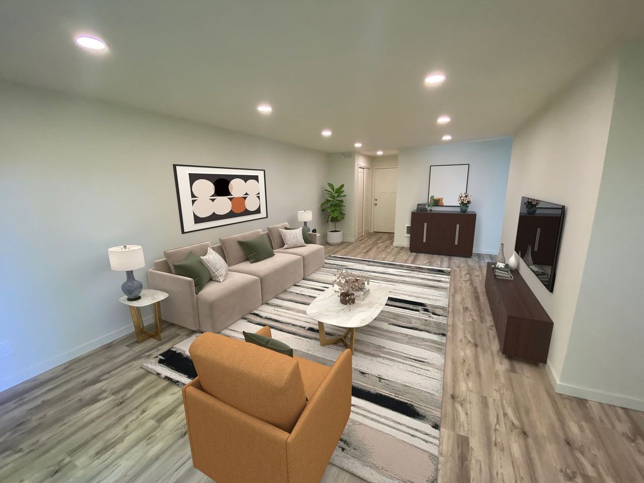 704 S. Adams - Photo 2 of 38