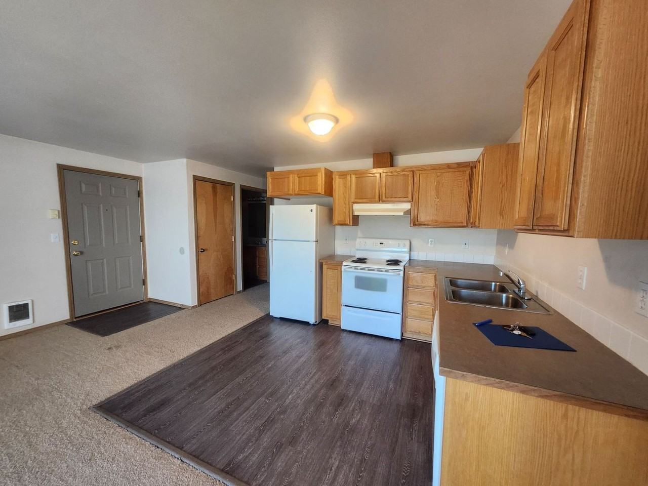 2121 Sw Umatilla Ave #19 - Photo 2 of 12