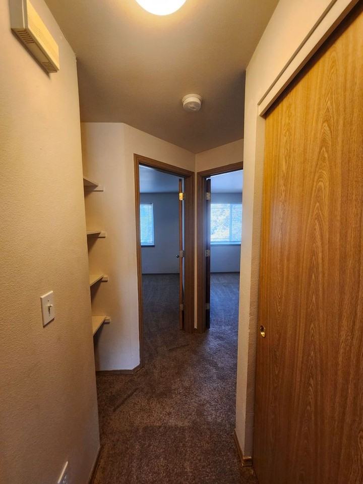 2121 Sw Umatilla Ave #19 - Photo 4 of 12