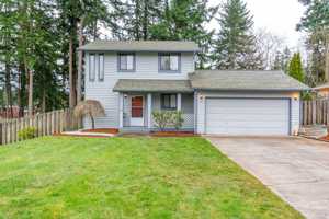 featured image of 1981 Ne 9th Ave