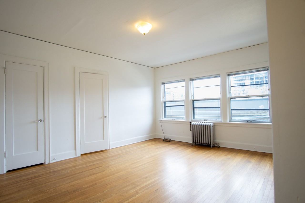 1634 Ne 41st Ave #12 - Photo 3 of 13