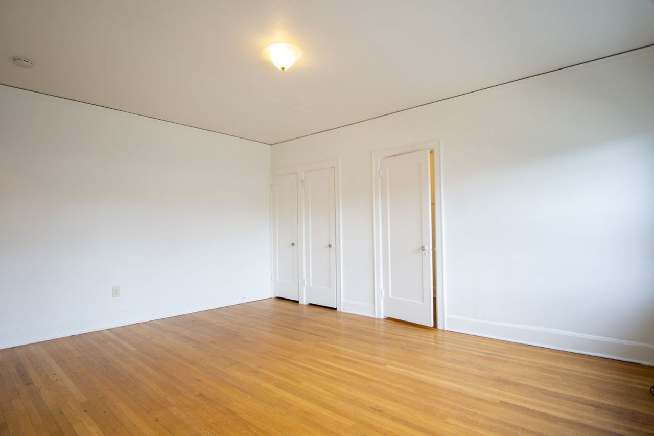 1634 Ne 41st Ave #12 - Photo 4 of 13