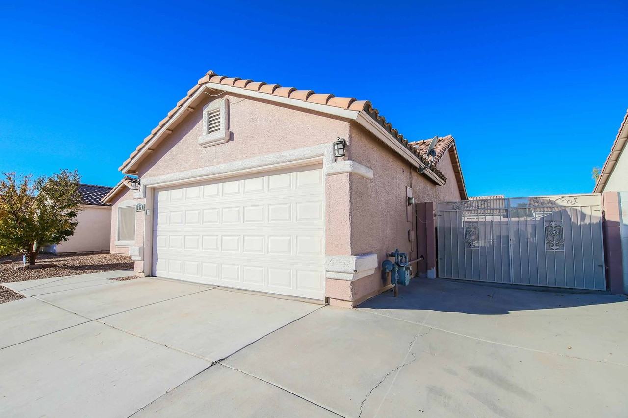 5309 French Lavender St - Photo 3 of 22