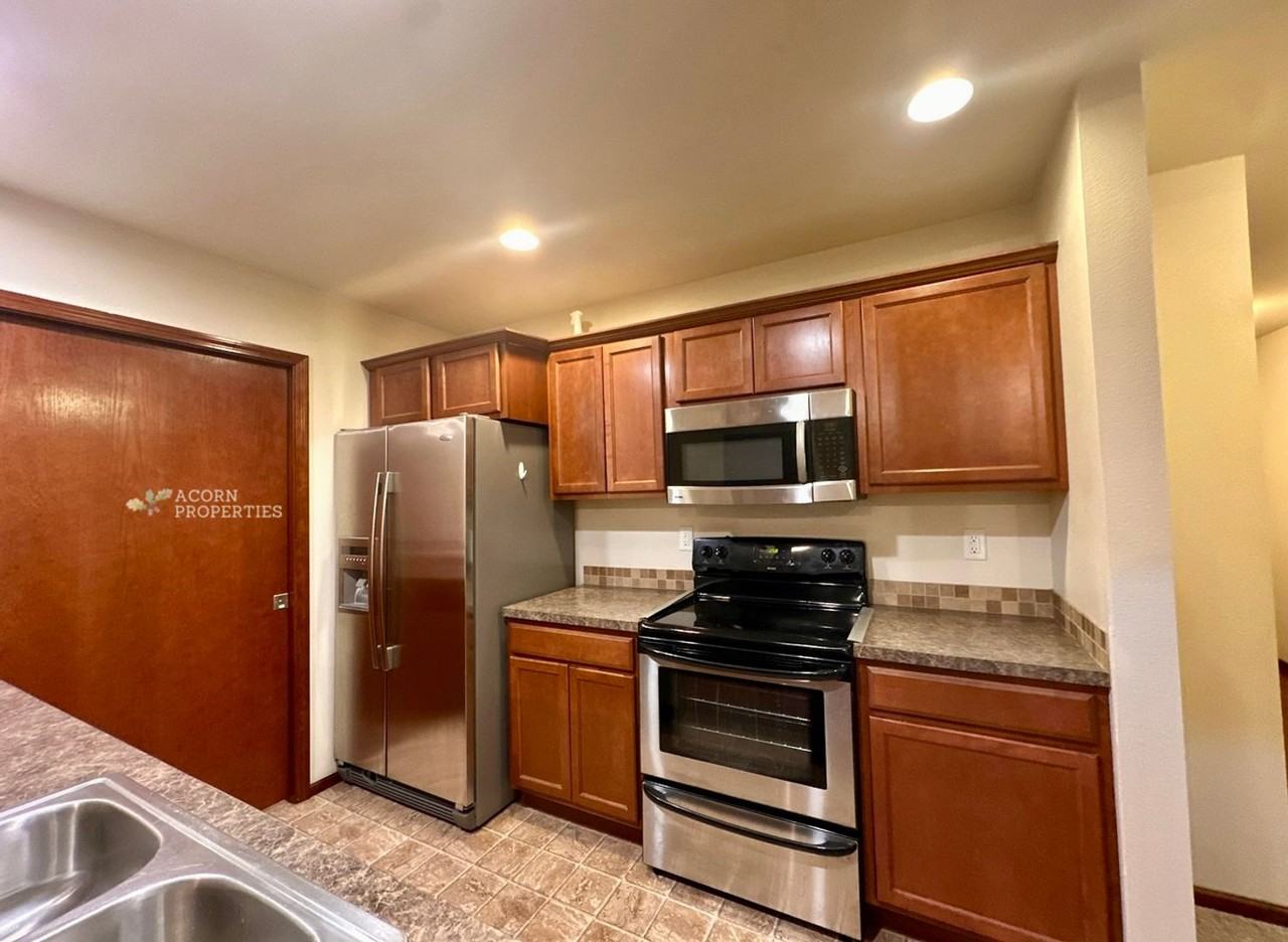 1668 Sw Stremler Dr - Photo 7 of 34