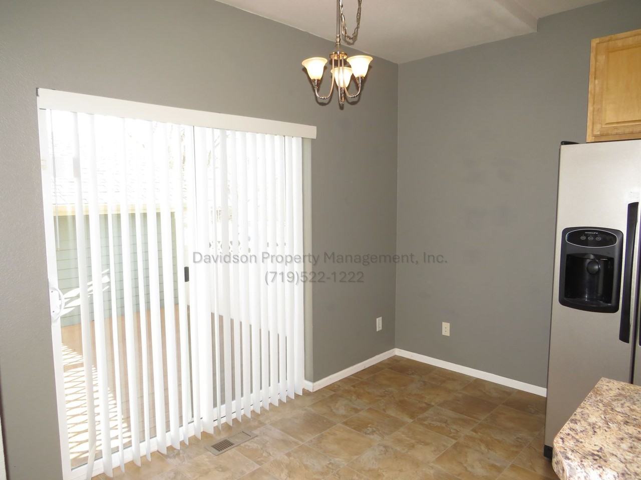 2192 Gilpin Ave - Photo 7 of 17