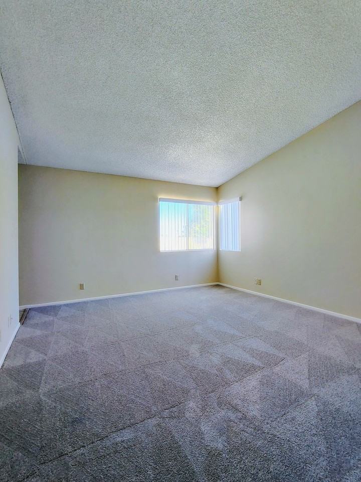 3212 Antilles Ct - Photo 6 of 16