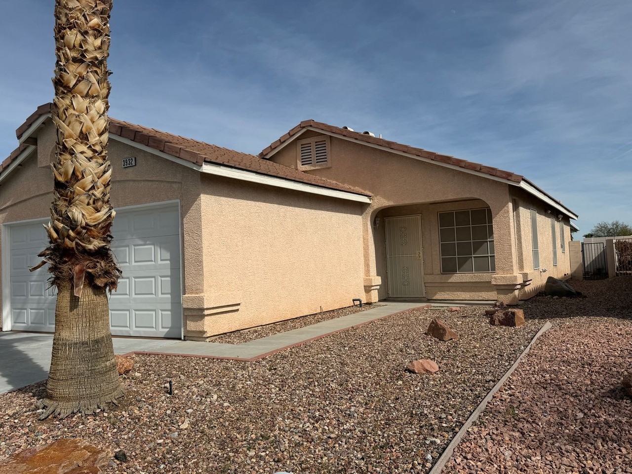 3932 Copper Glen St - Photo 3 of 33