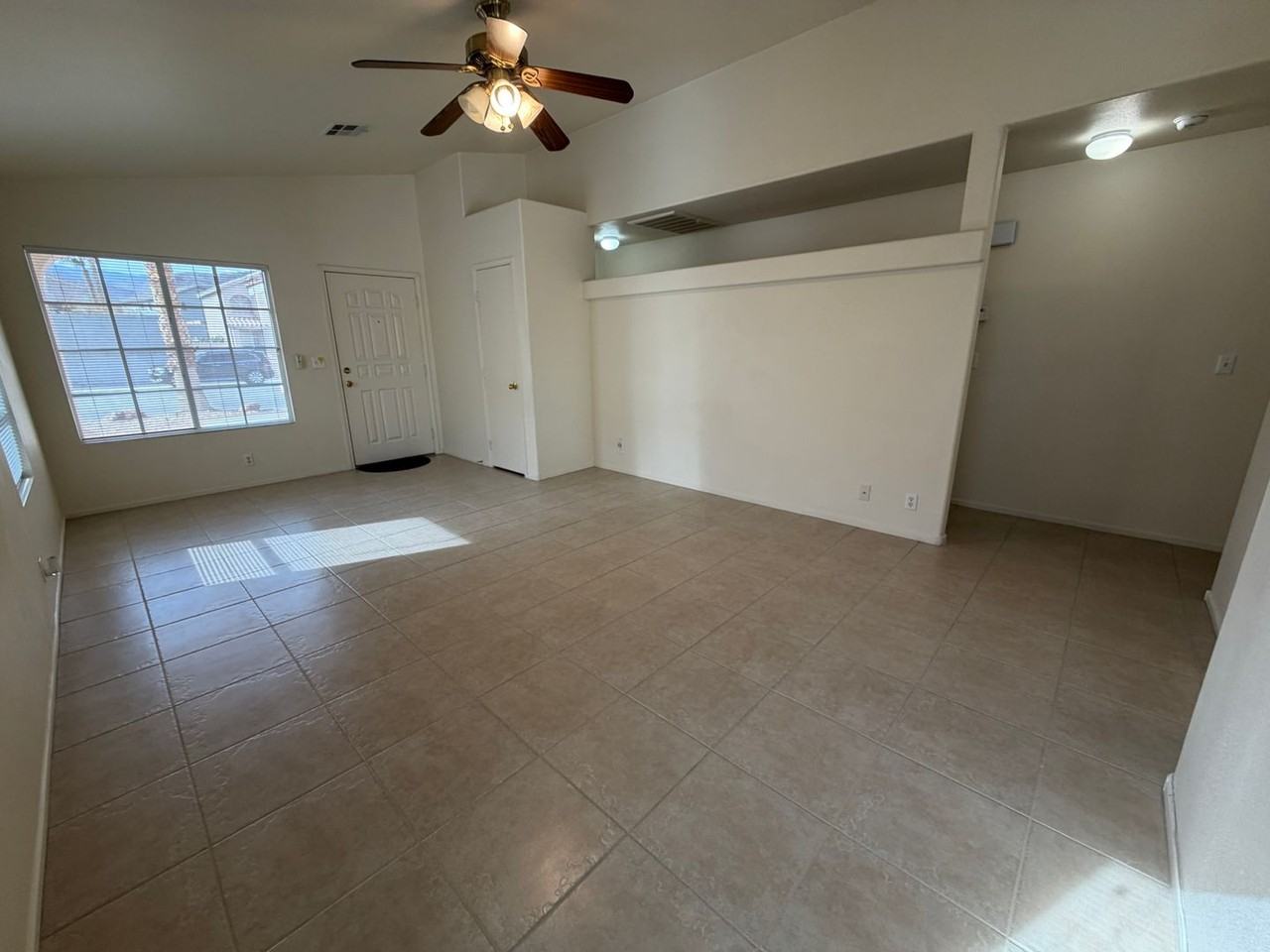 3932 Copper Glen St - Photo 7 of 33