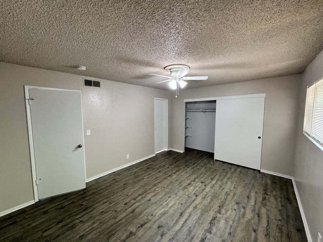 1250 E Shaw Ave #122 - Photo 2 of 9