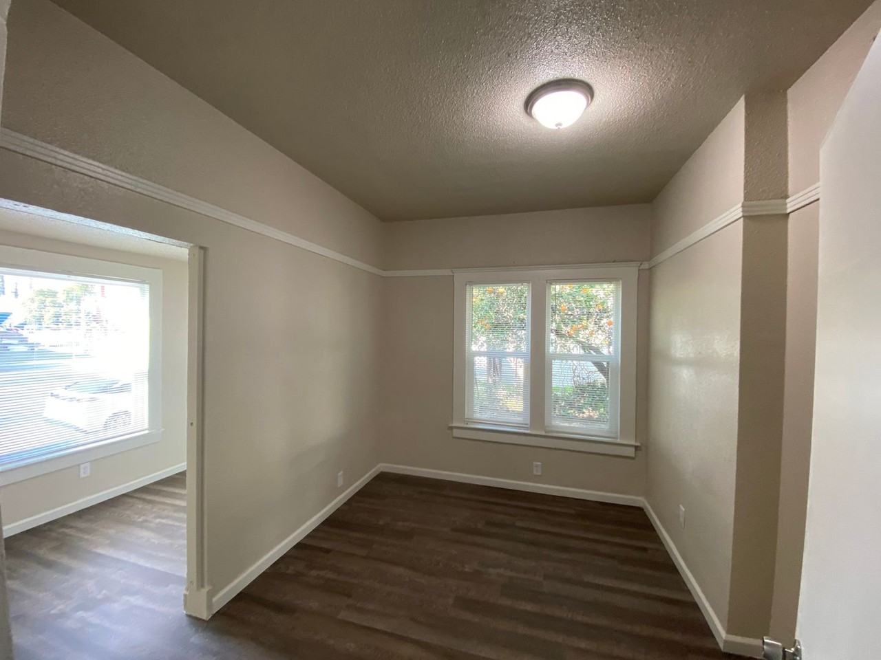 622 N Palm Ave - Photo 7 of 10