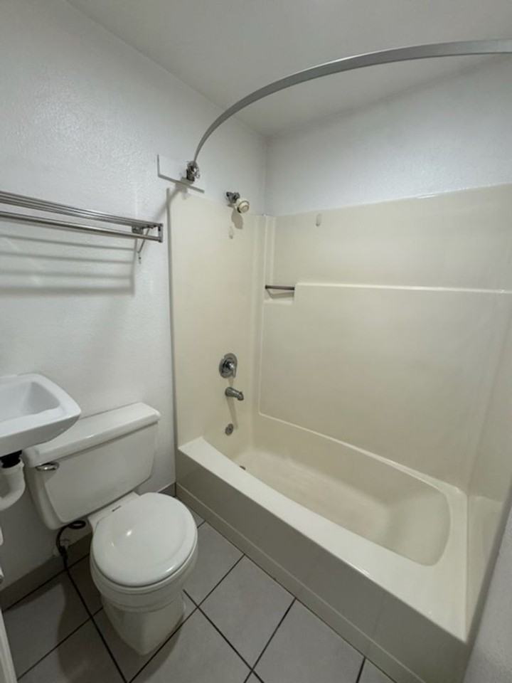 345 E Oregon Ave #233 - Photo 6 of 11