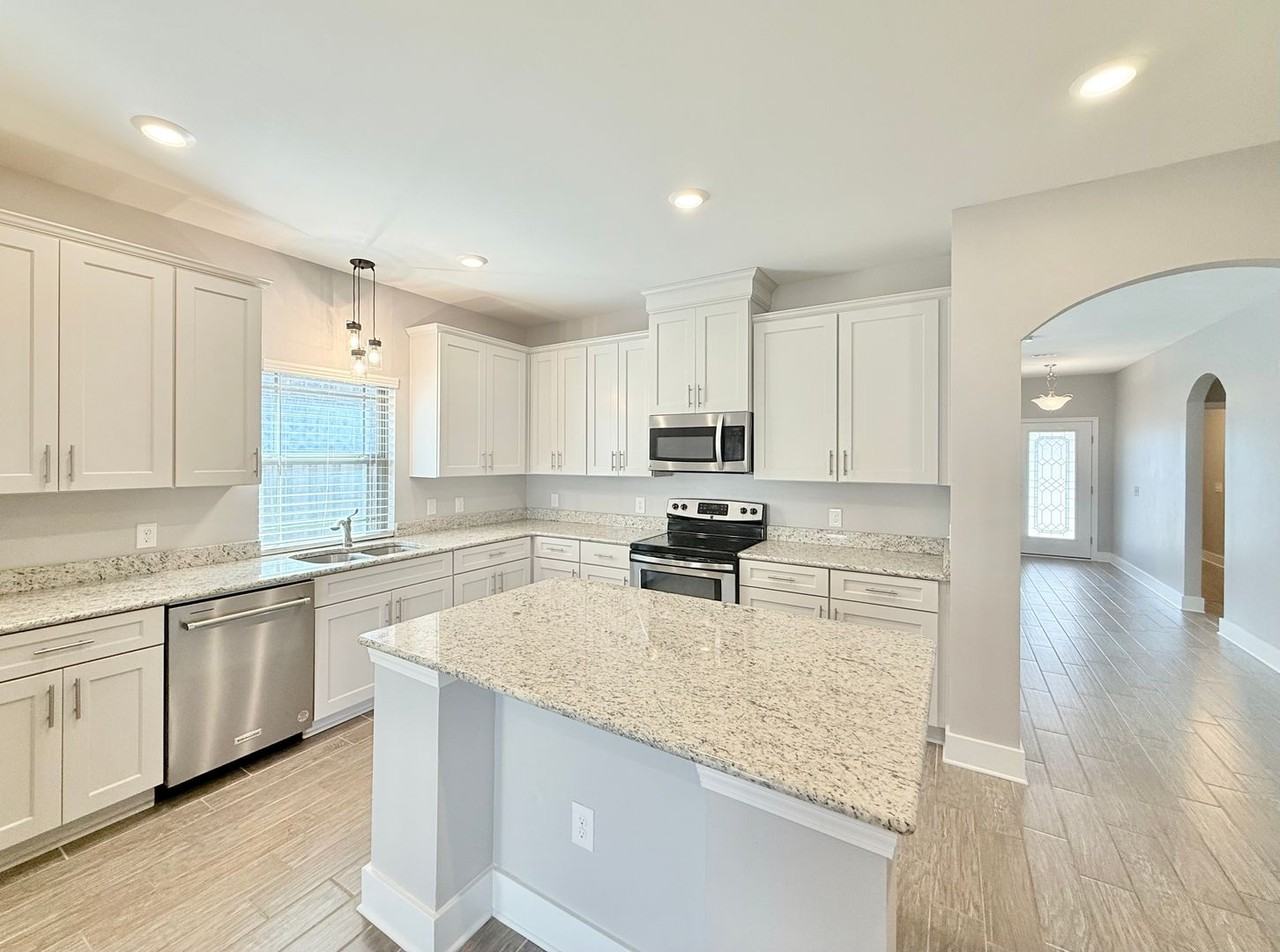 6090 Dunridge Dr - Photo 5 of 16