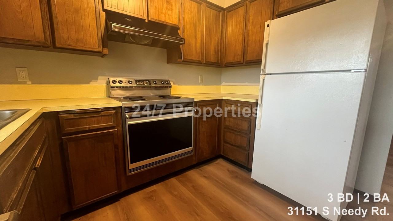 31151 S Needy Rd - Photo 6 of 18