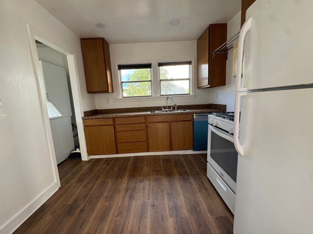 7009 Fountain Ave - Photo 5 of 12