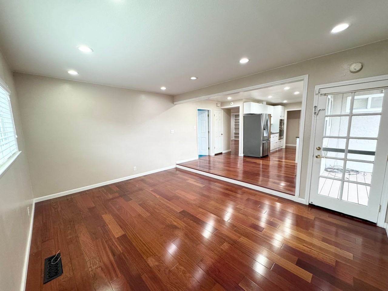 4239 Denker Dr - Photo 5 of 15