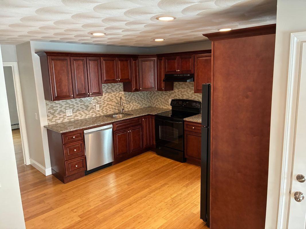 10 Africa St ##Apt - Photo 3 of 12