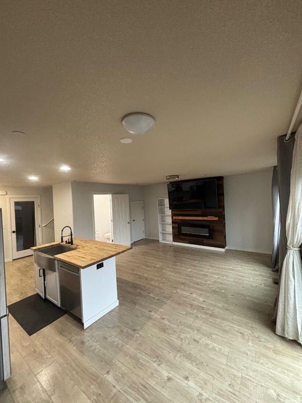 845 Ne 109th Ct - Photo 4 of 16