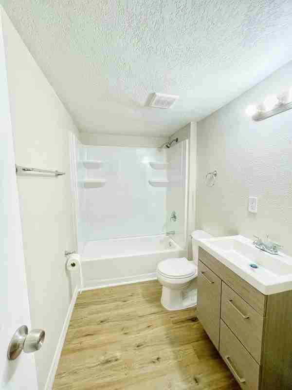 804 Nw 1st Ave ##B - Photo 7 of 9