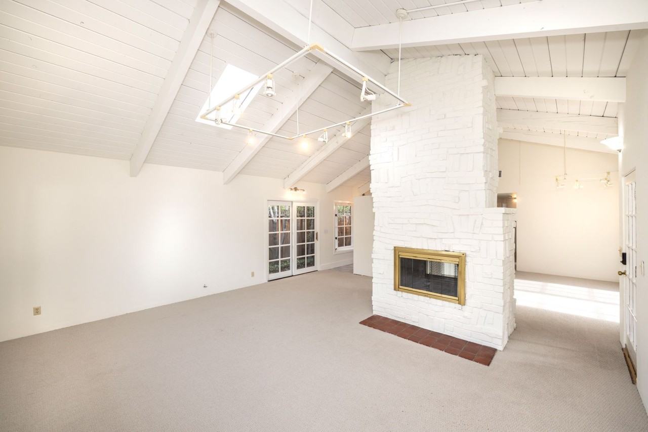 3325 Saint Michael Dr - Photo 4 of 15