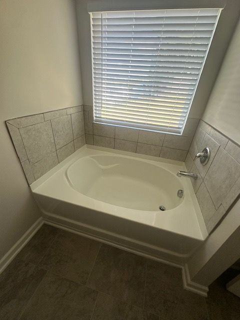 3574 Saratoga Cir - Photo 6 of 21