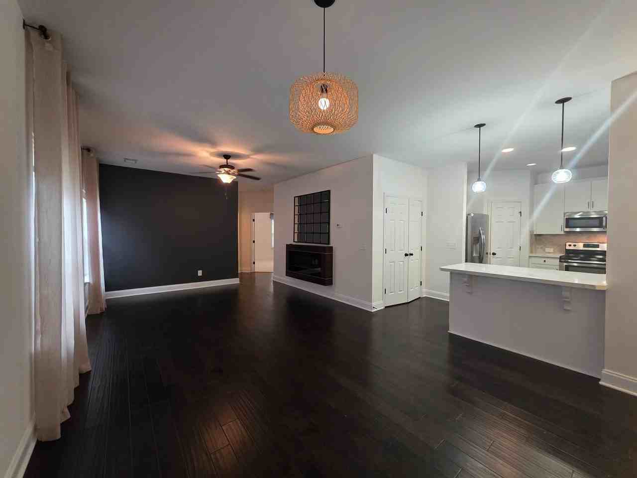 419 Carriage House Ln - Photo 6 of 23