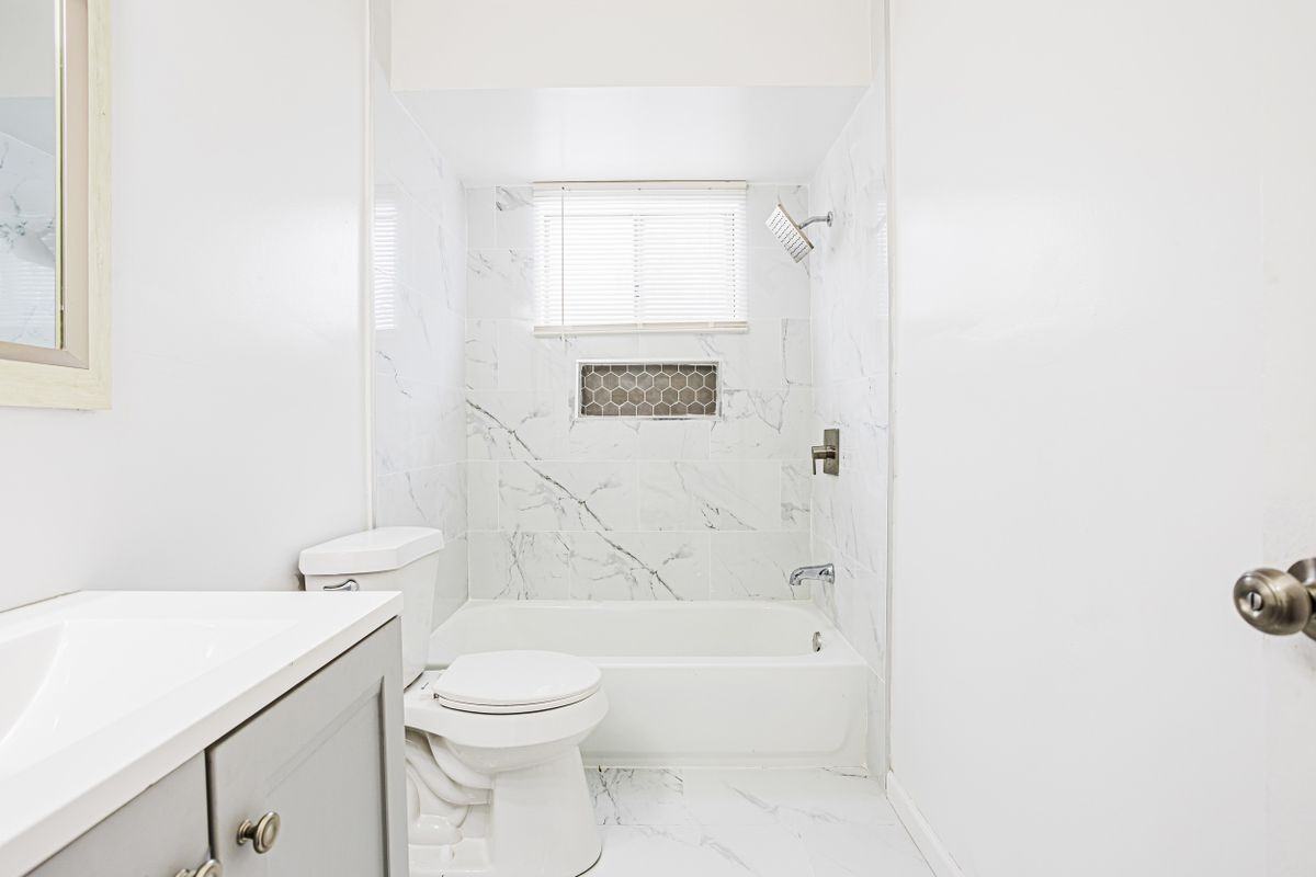 6627 Orange Ln - Photo 6 of 37