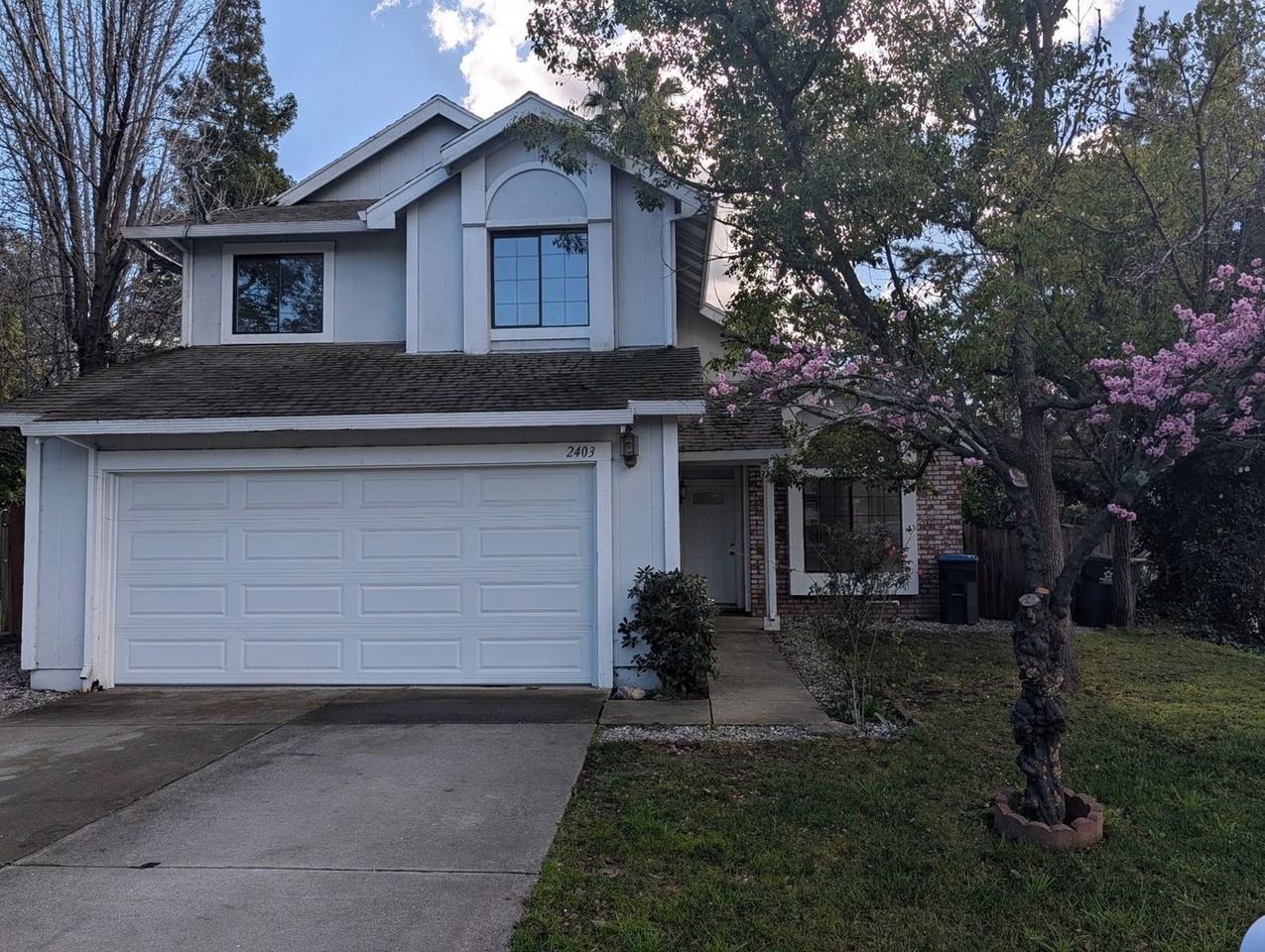 2403 Tea Ct - Photo 2 of 2