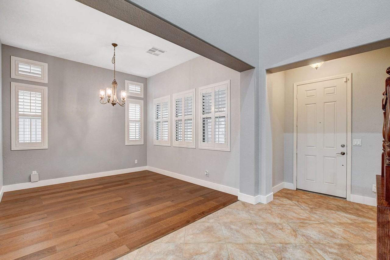 6234 Palmona St - Photo 6 of 50