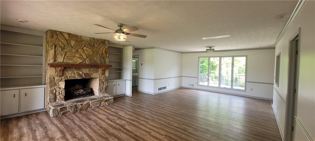 2963 Avery Rd - Photo 2 of 30