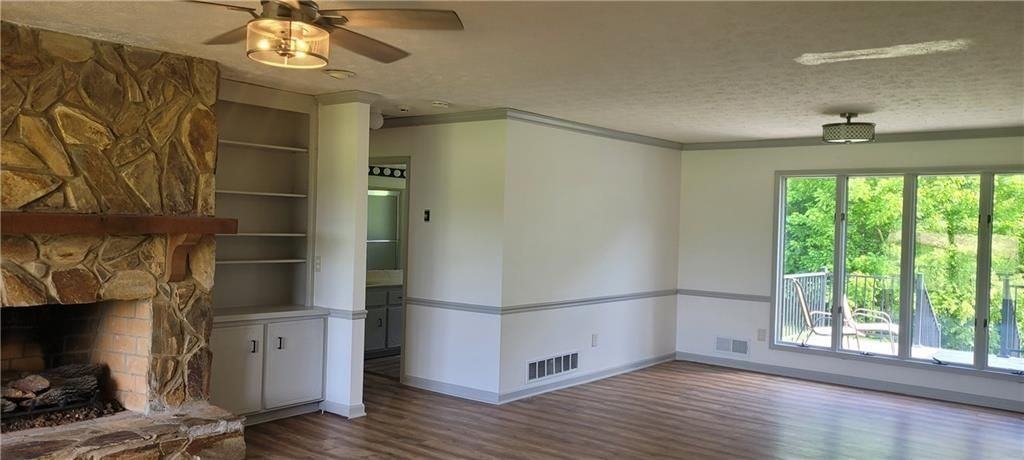 2963 Avery Rd - Photo 3 of 30