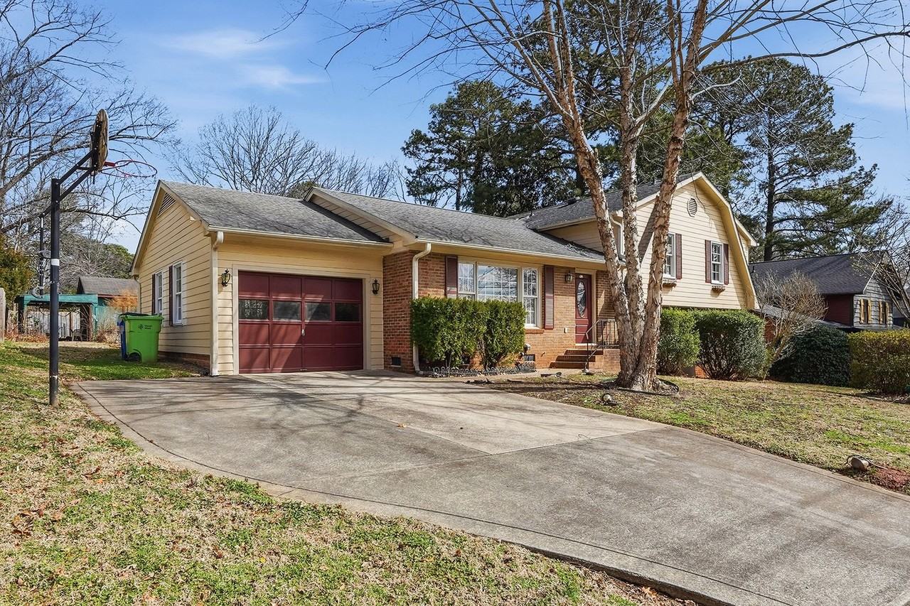 4108 Pleasant Grove Church Rd - Photo 3 of 30