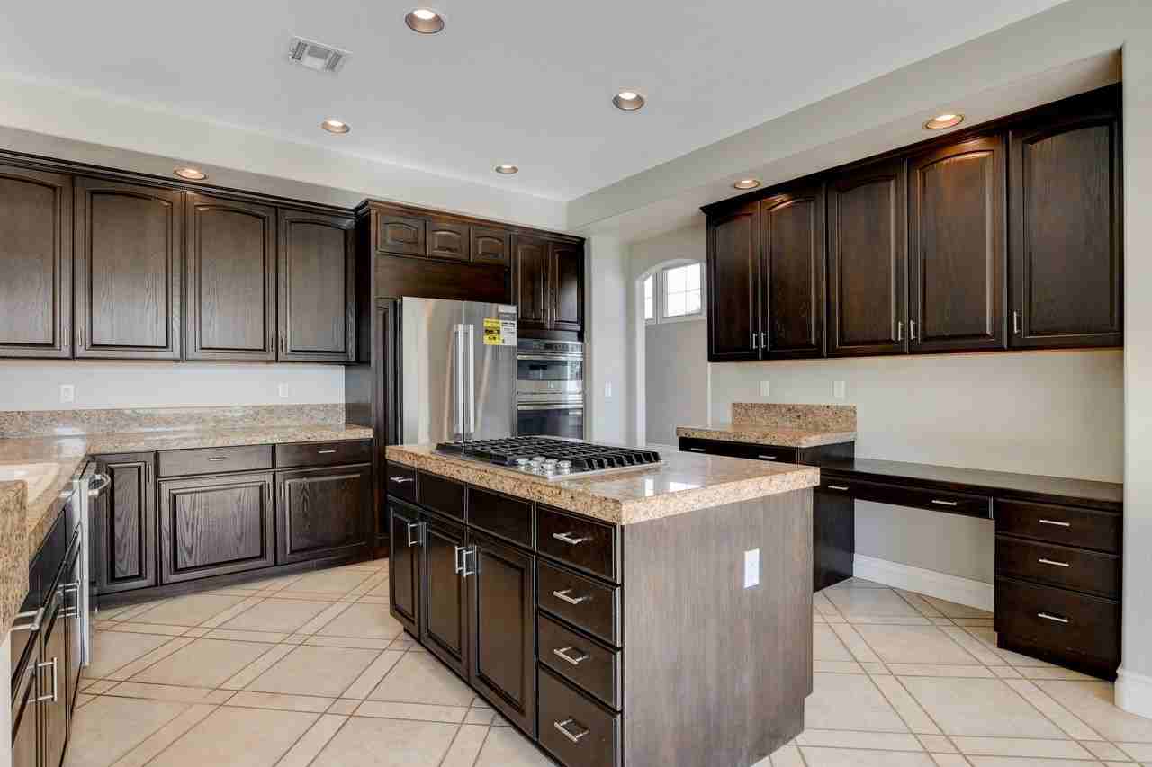 1709 Corta Bella Dr - Photo 2 of 50