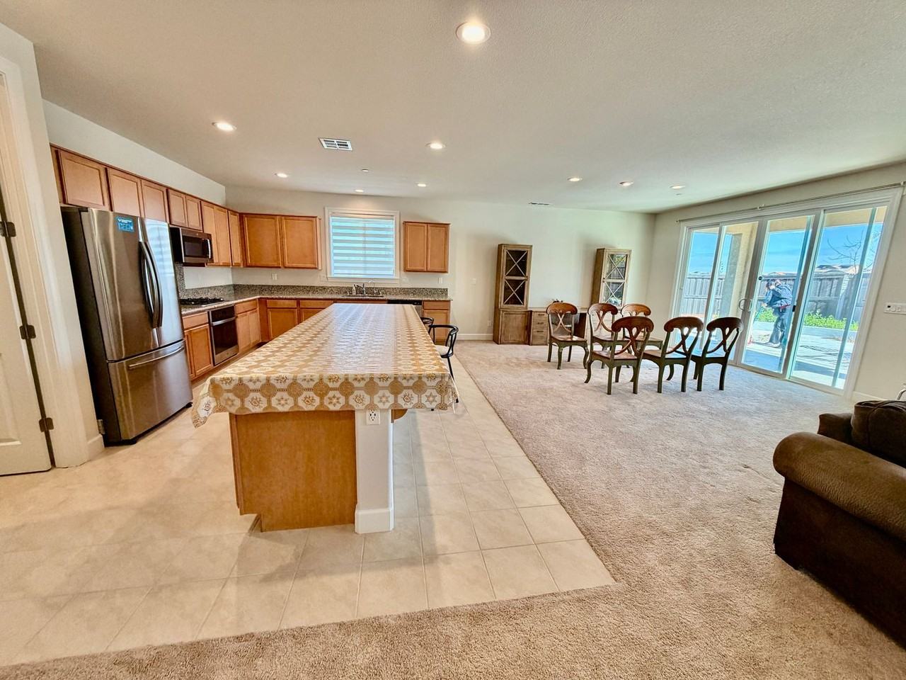 131 Titus Way - Photo 2 of 35