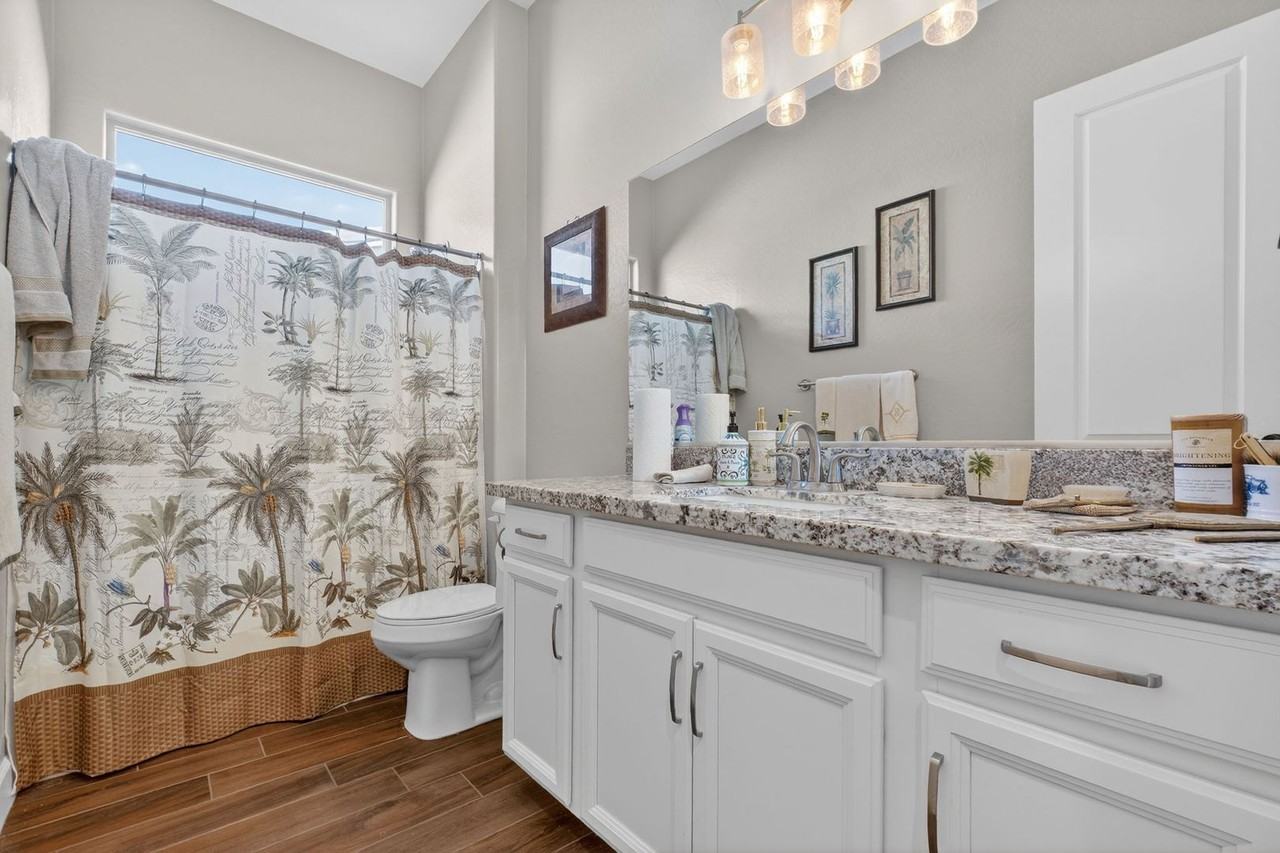 5261 Autumn Leaf Ln - Photo 7 of 30