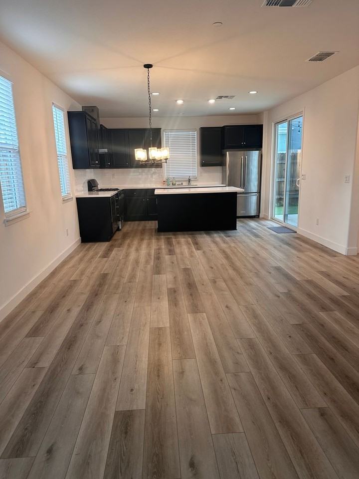 3610 Silver Pine Ln - Photo 4 of 18