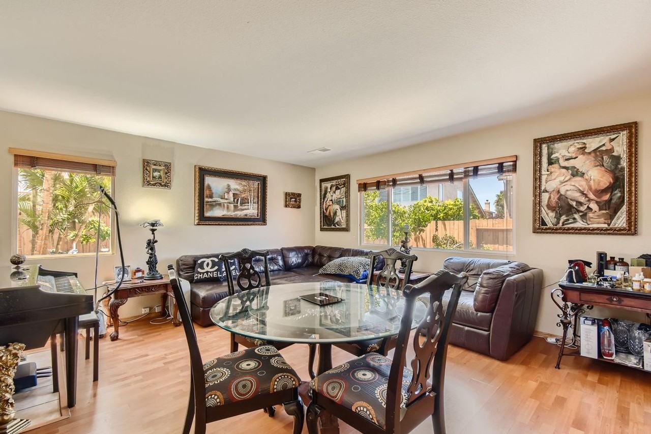 732 Silver Shoals Pt - Photo 5 of 27