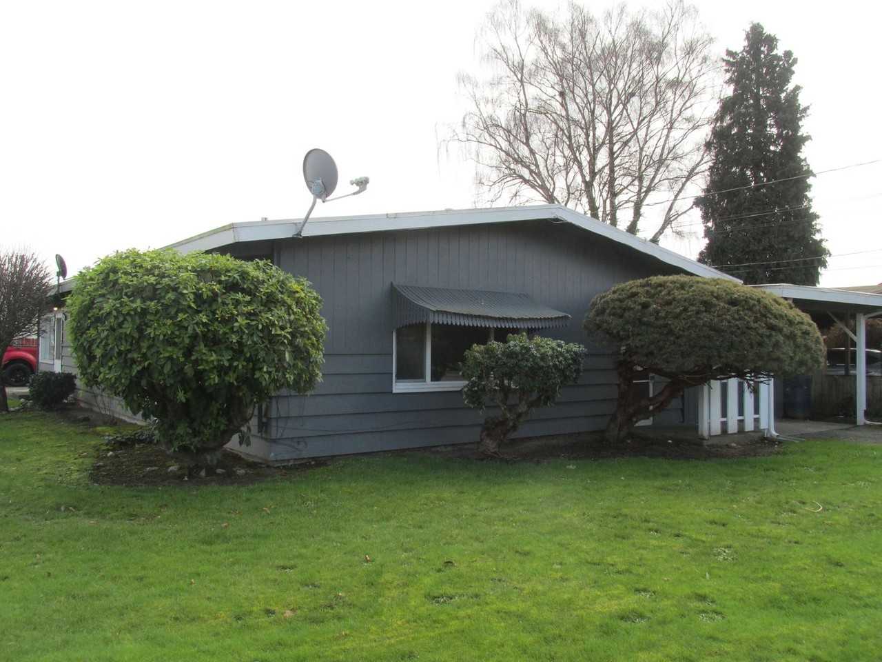 224 W Victoria Ave - Photo 2 of 16